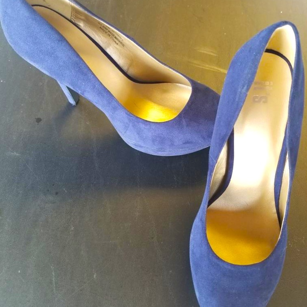 Blue heels